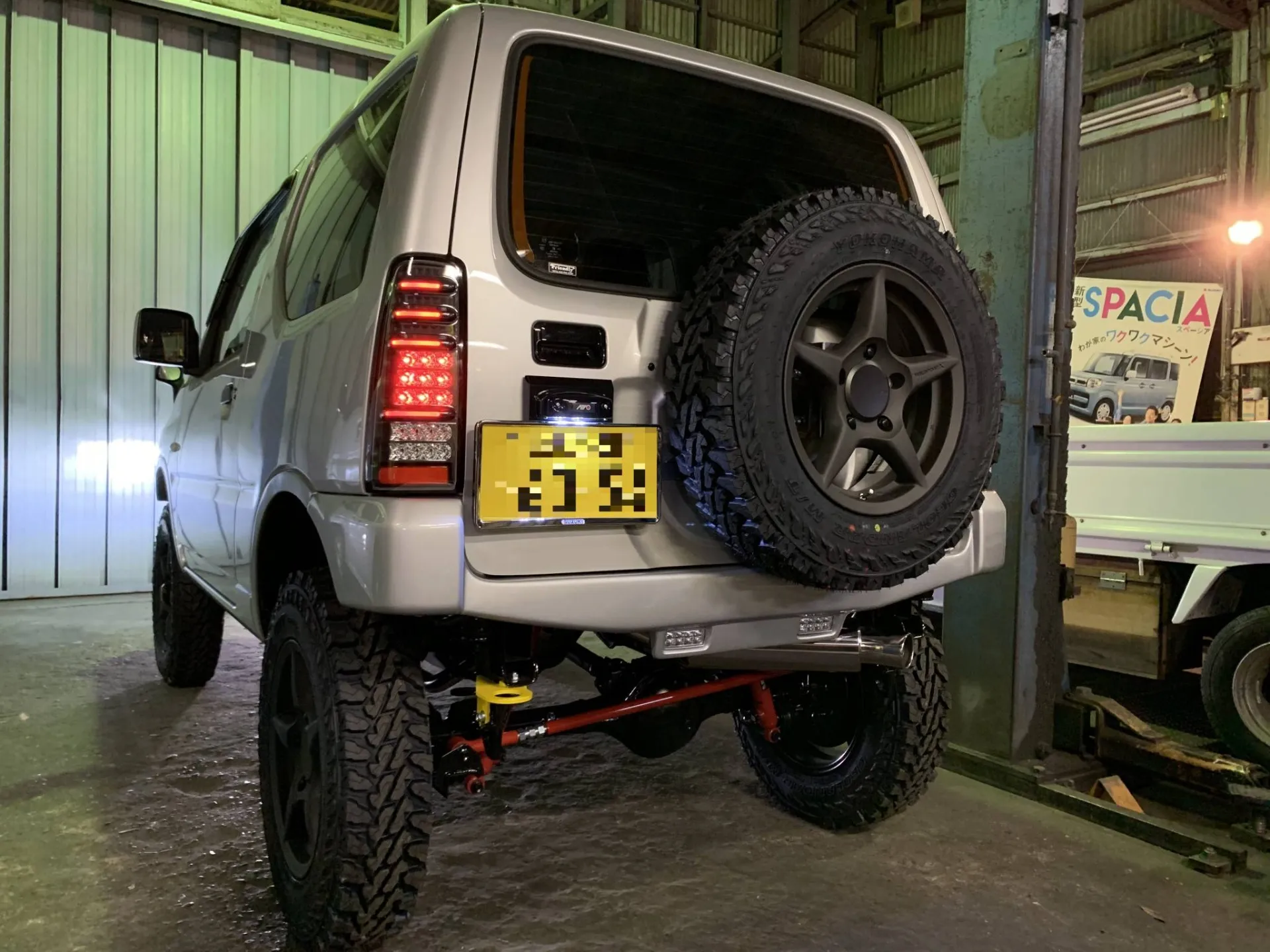 ジムニー リフトアップ