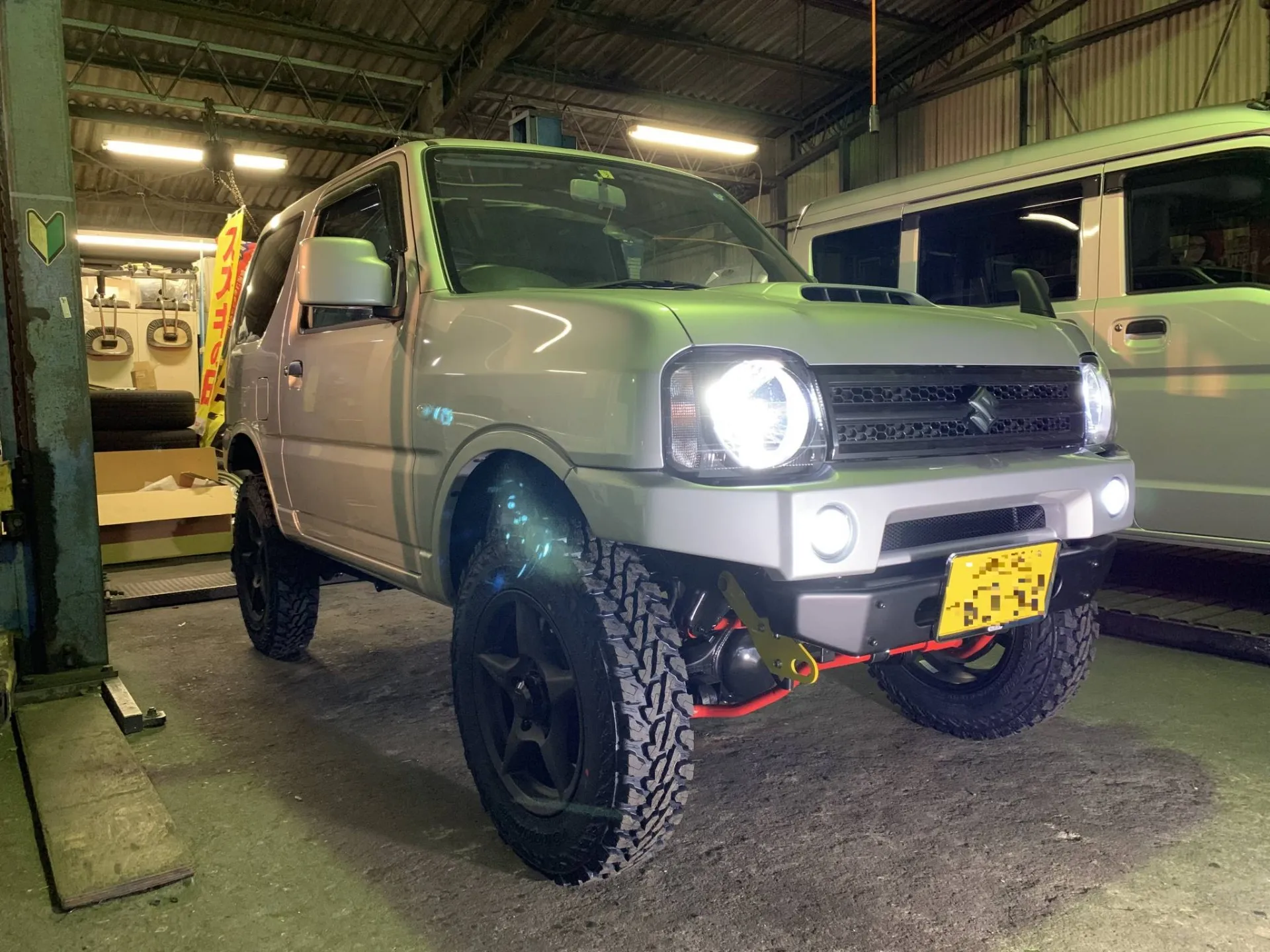 ジムニー リフトアップ